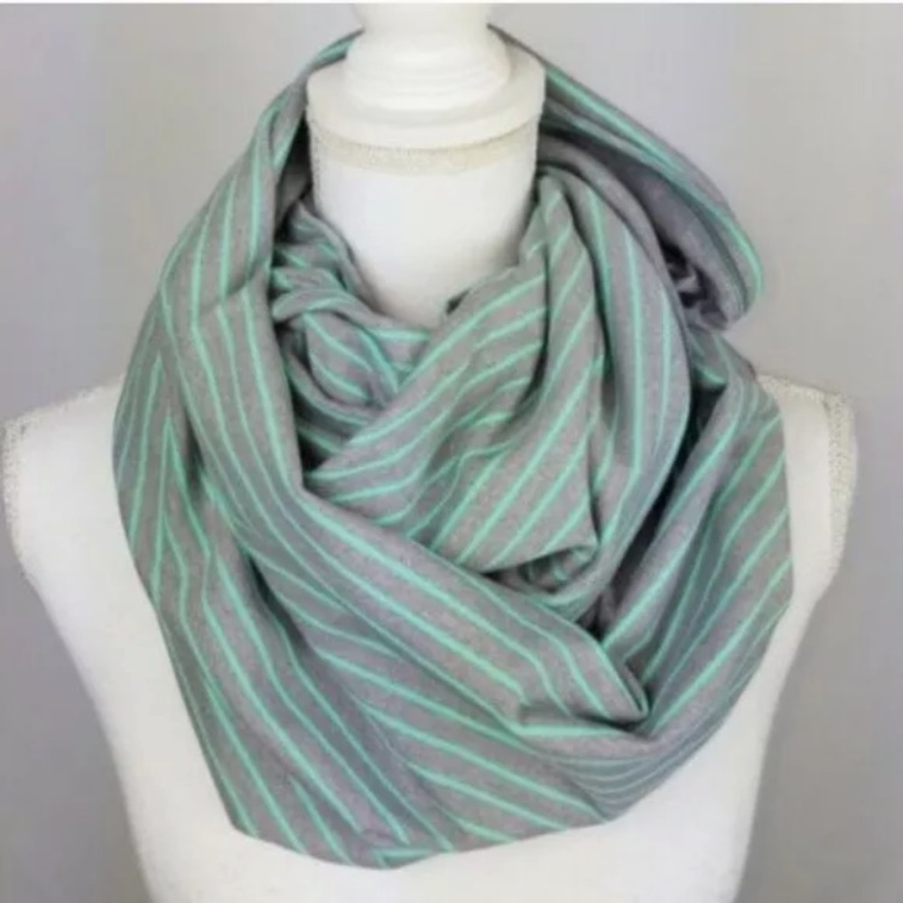 Lululemon Vinyasa Scarf Mint Green Grey Stripe
